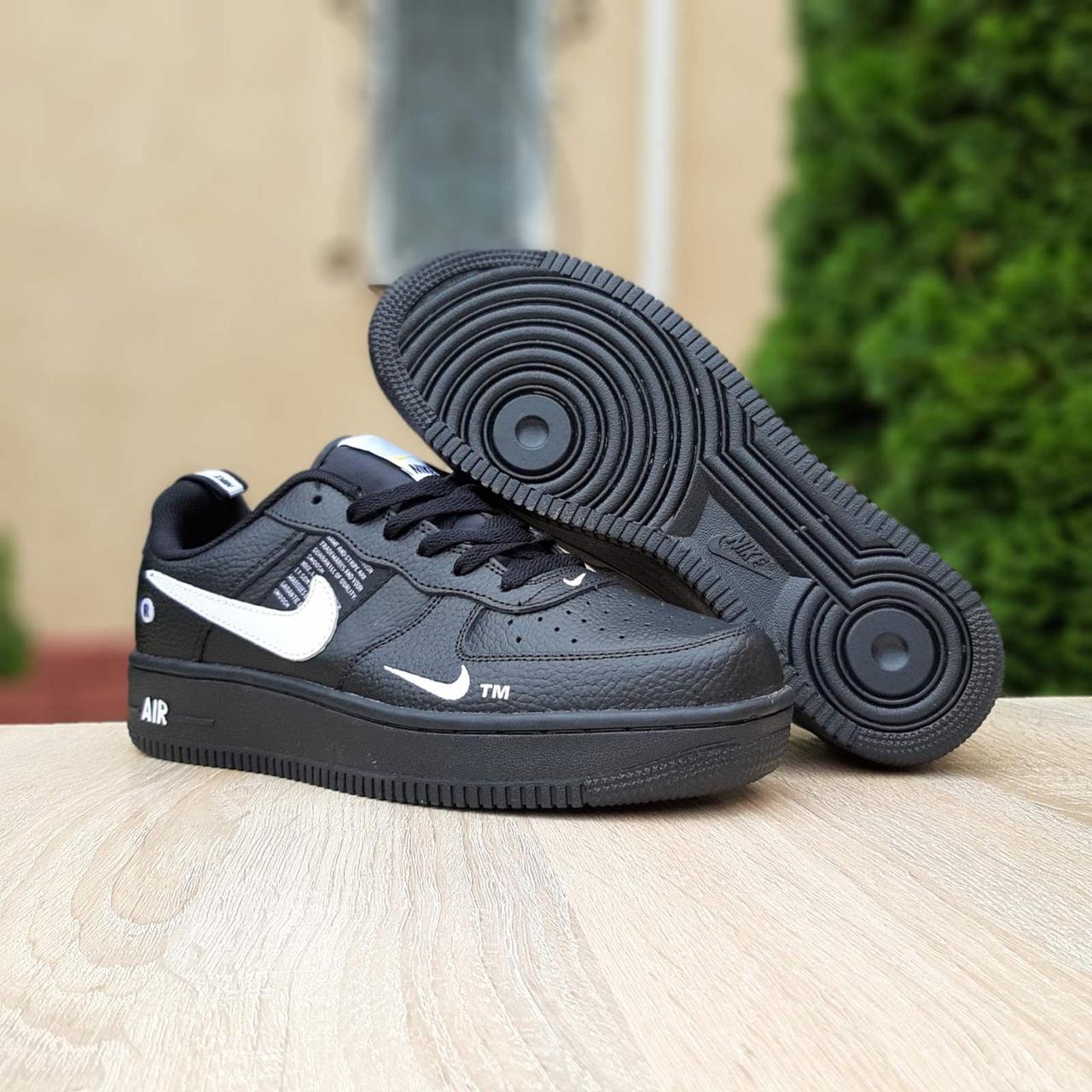 

Мужские кроссовки в стиле Nike Air Force 1 LV8, кожа, черные 42(27 см), размеры:41,42,43,44,46