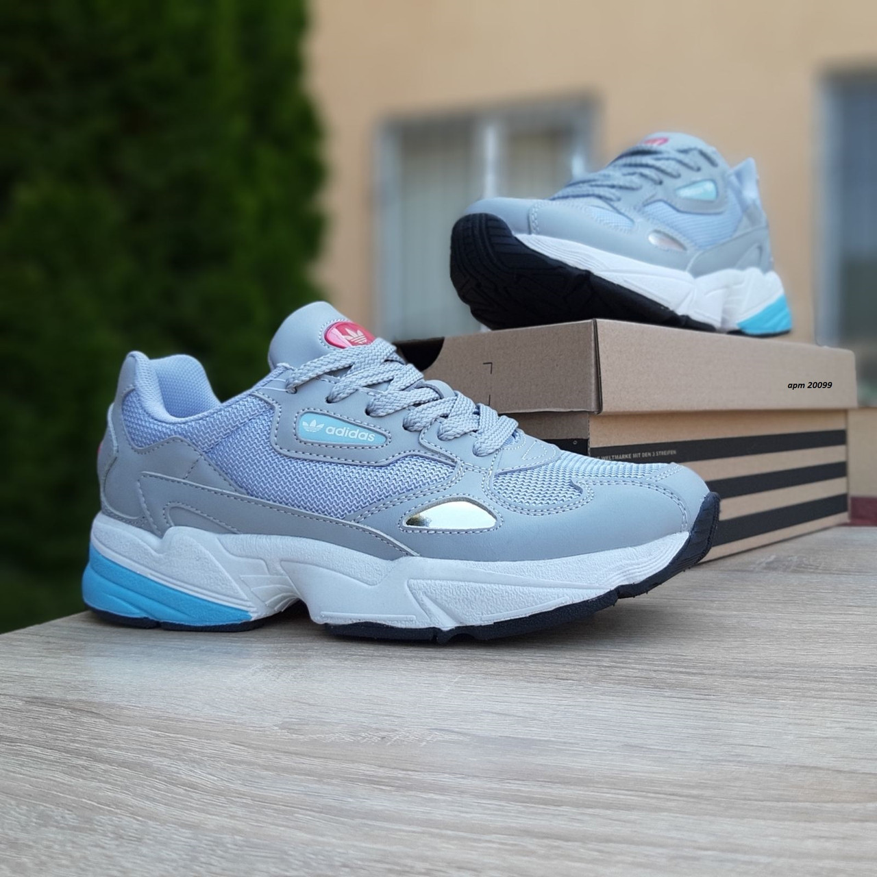 

Женские кроссовки в стиле Adidas Falcon, кожа, сетка, серые с голубым, 40р(25,5 см), размеры:38,39,40