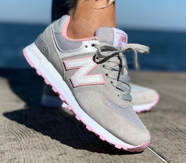 

New Balance Classic 574 Gray Pink | кроссовки женские; серые/розовые; весенние; с сеткой; замшевые 38, Серый