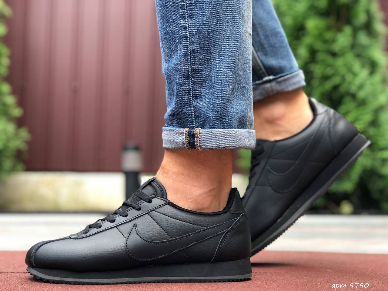 Чоловічі демісезонні кросівки Nike Cortez,чорні