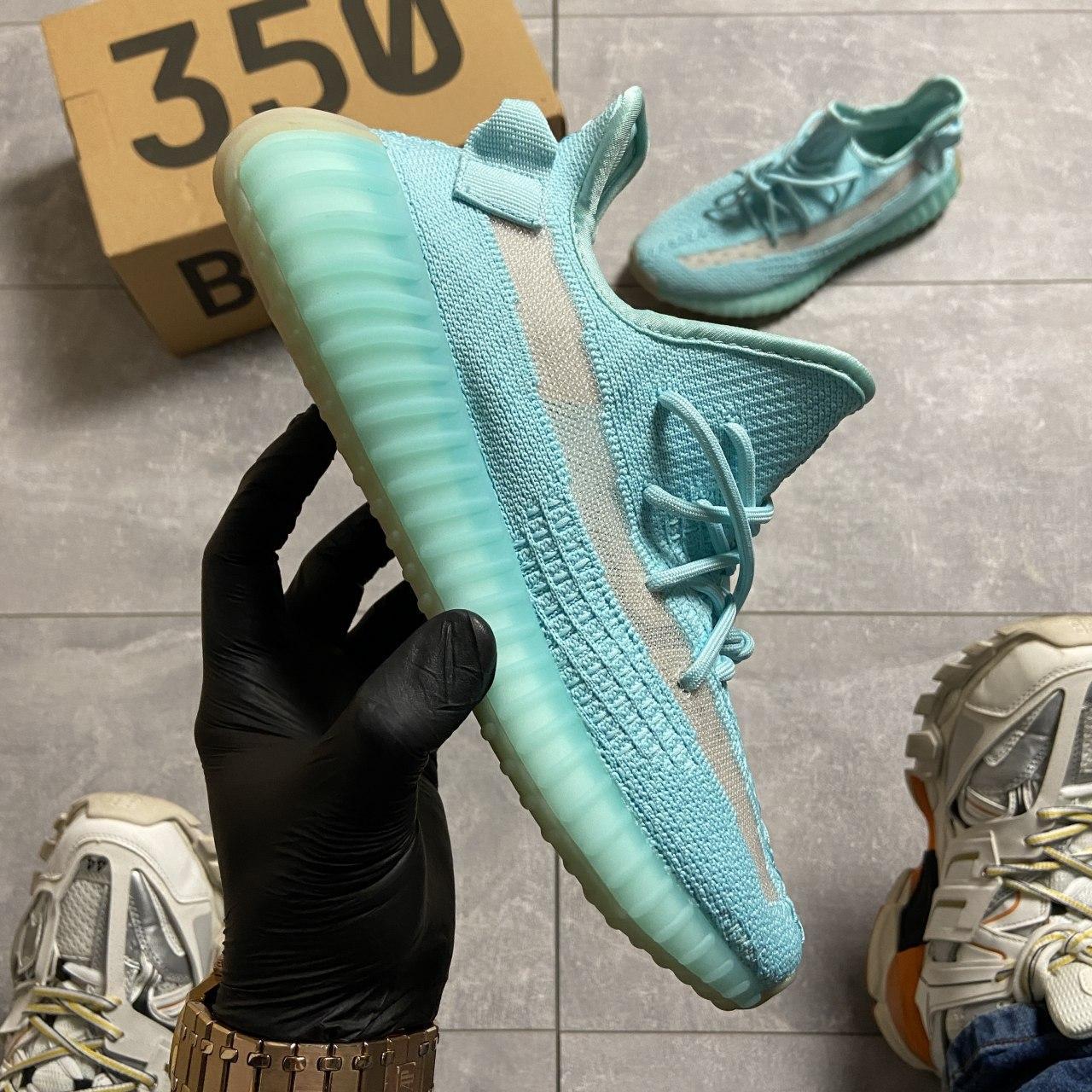 

Мужские кроссовки Adidas Yeezy Boost 350 v2 Mint / Адидас Изи Буст 350 в2 Мятные 45, Голубой