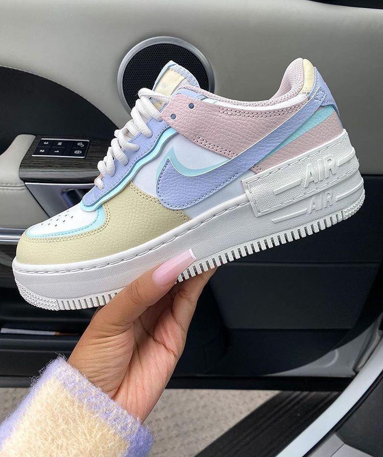 

Женские кроссовки Nike Air Force 1 Shadow Glacier Blue / Найк Аир Форс Шадоу 1 Белые Розовые 40, Белый