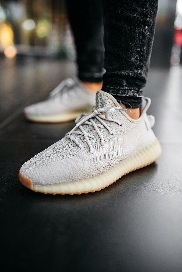 

Кроссовки мужские Adidas Yeezy Boost 350 V2 Sesame 43