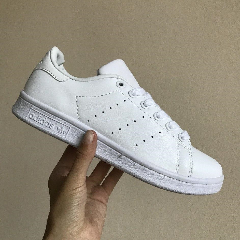 

Женские кроссовки Adidas Stan Smith белые кожа 38, Белый