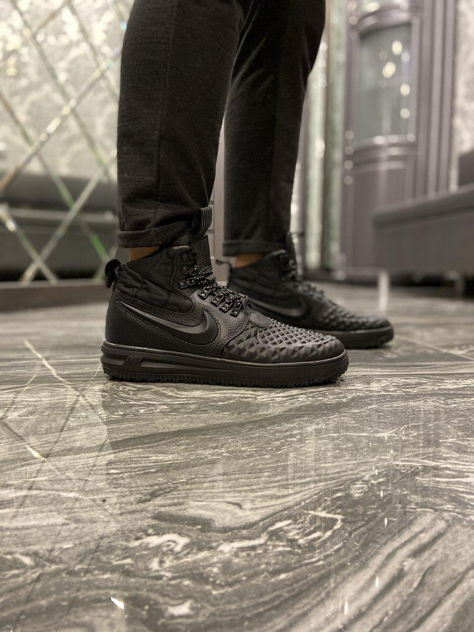 

Мужские кроссовки Nike Lunar Force LF1 Duckboot 17 Black / Найк Лунар Форс черные высокие