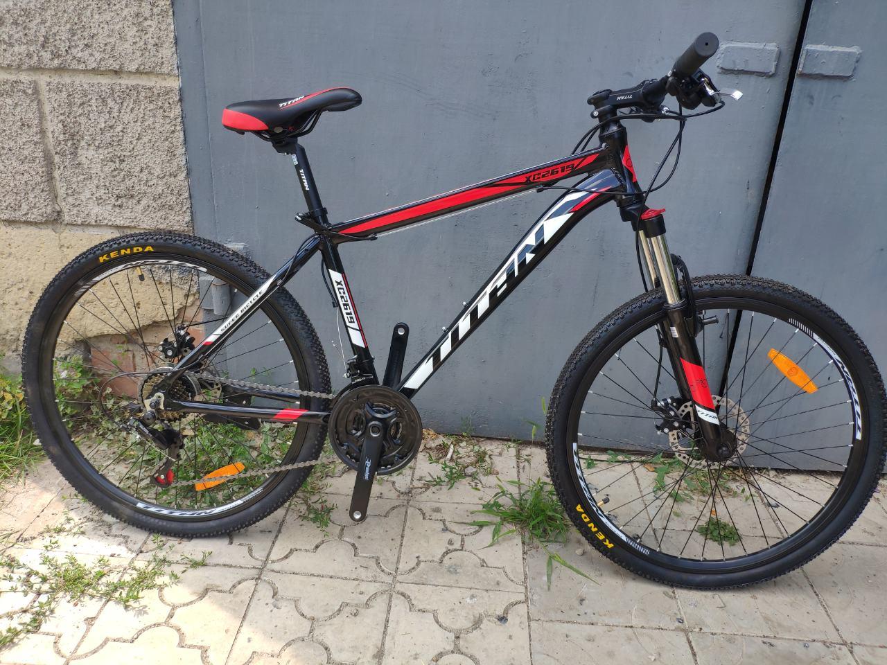 

Надежный алюминиевый горный велосипед 26" TITAN XC2619 (21 speed, Lockout, Shimano ALTUS)