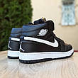 Кросівки чоловічі Nike Air Jordan 1 Retro чорні на білому ((на стилі)), фото 4