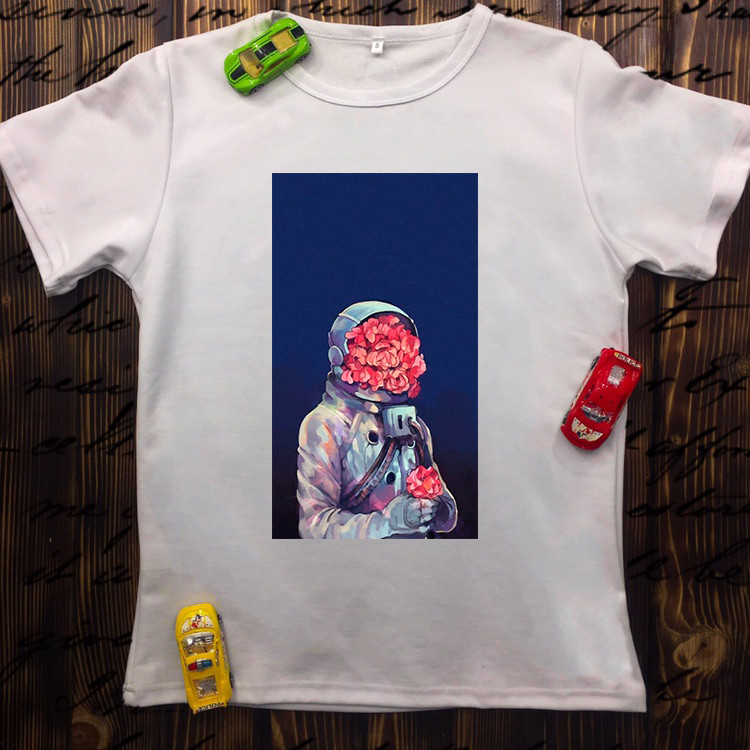 

Мужская футболка с принтом - Космонавт