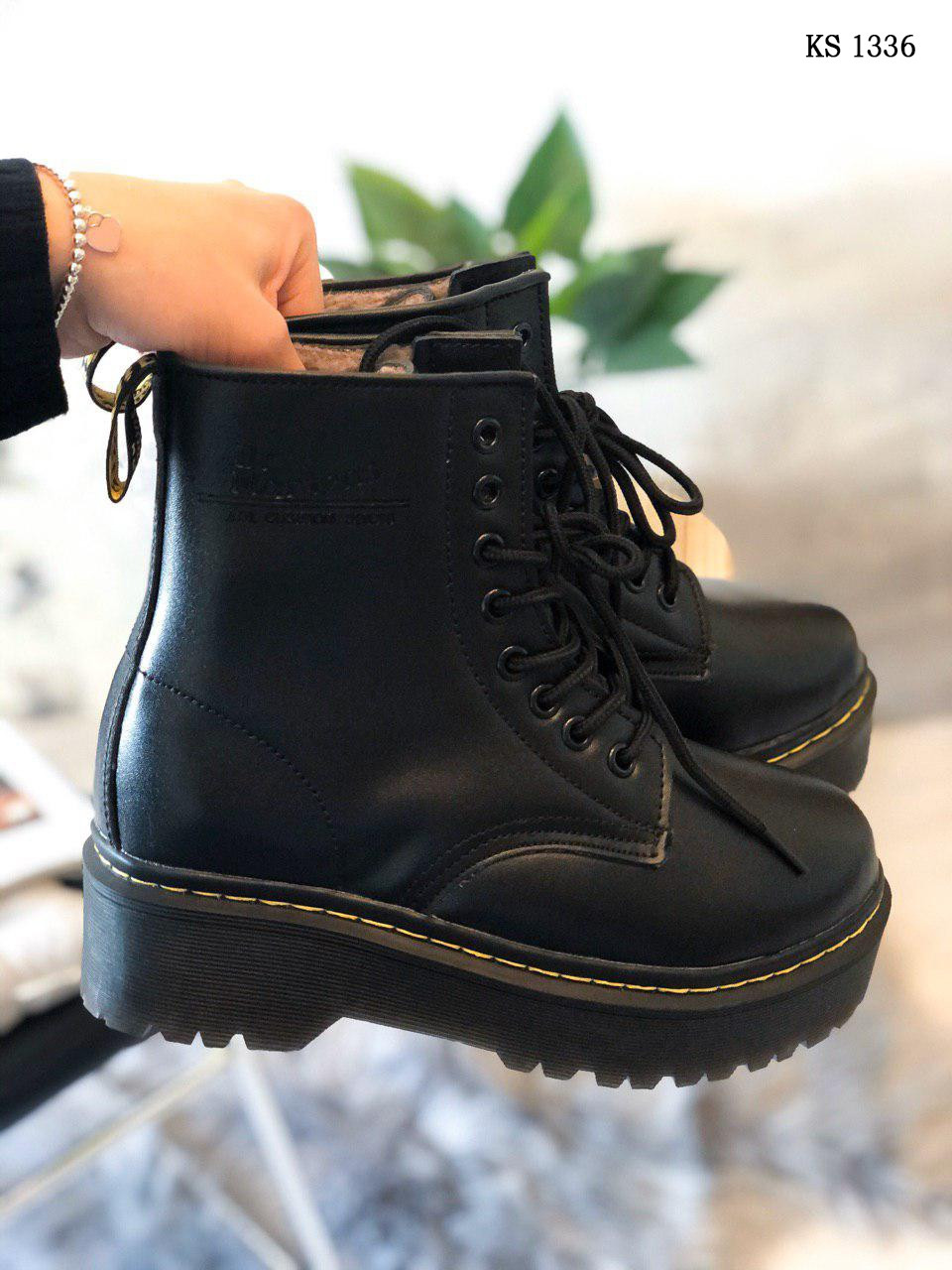 

Женские зимние ботинки на меху в стиле Dr. Martens Jadon Fur, кожа, черные 37 (24 см), размеры:37,38,39