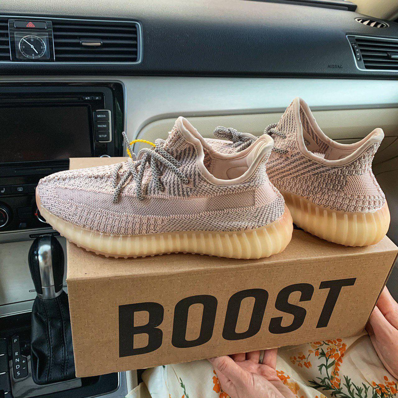 

Женские кроссовки Adidas Yeezy Boost 350 v2 Pink / Адидас Изи Буст 350 в2 Розовые 38, Розовый