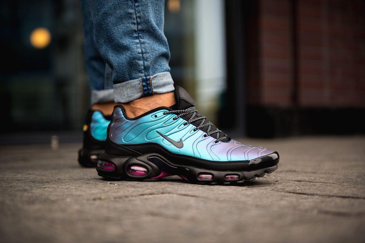 

Мужские кроссовки Nike Air Max TN Glow / Найк Аир Макс ТН Глоу 41, Разные цвета