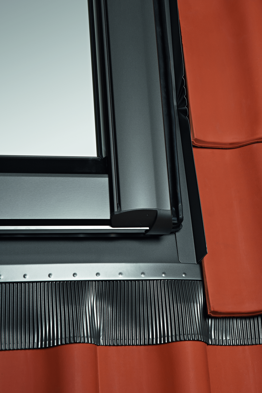 

Оклад Designo EDR Rх WD 1X1 ZIE AL 09/09