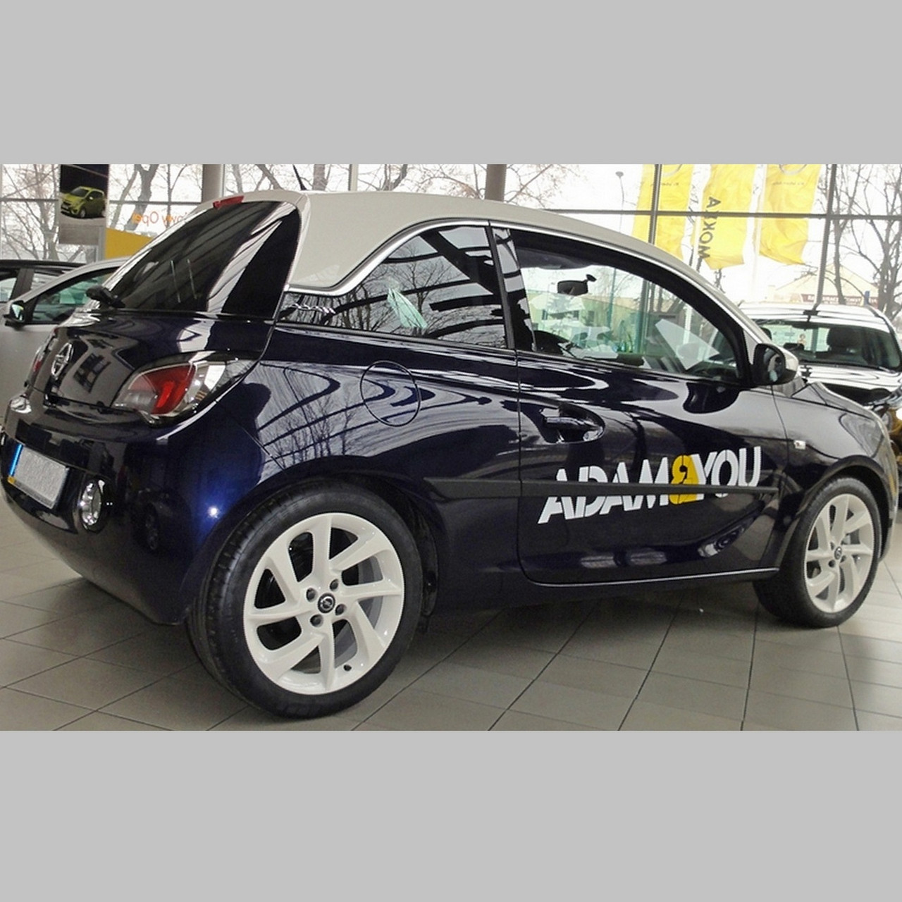 

Молдинги на двери для Opel Adam 3 Door 2012-2019