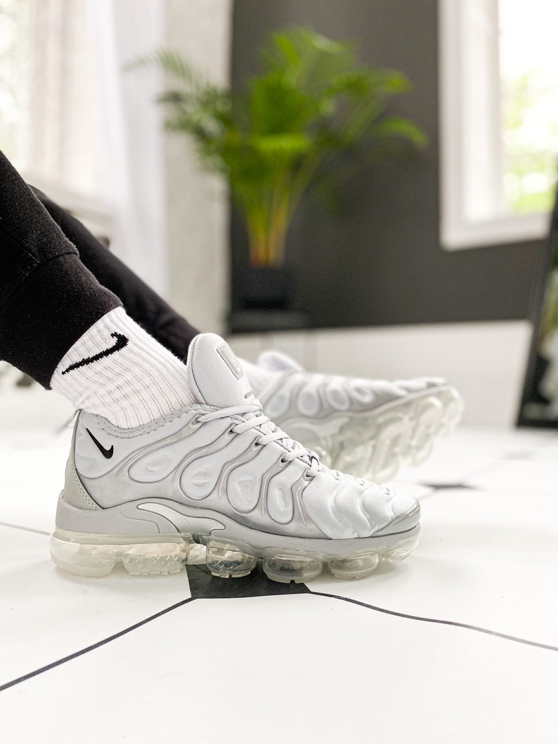 

Кроссовки мужские Nike Air VaporMax Plus серые, Найк Аир ВапорМакс, текстильные, код KS-5150