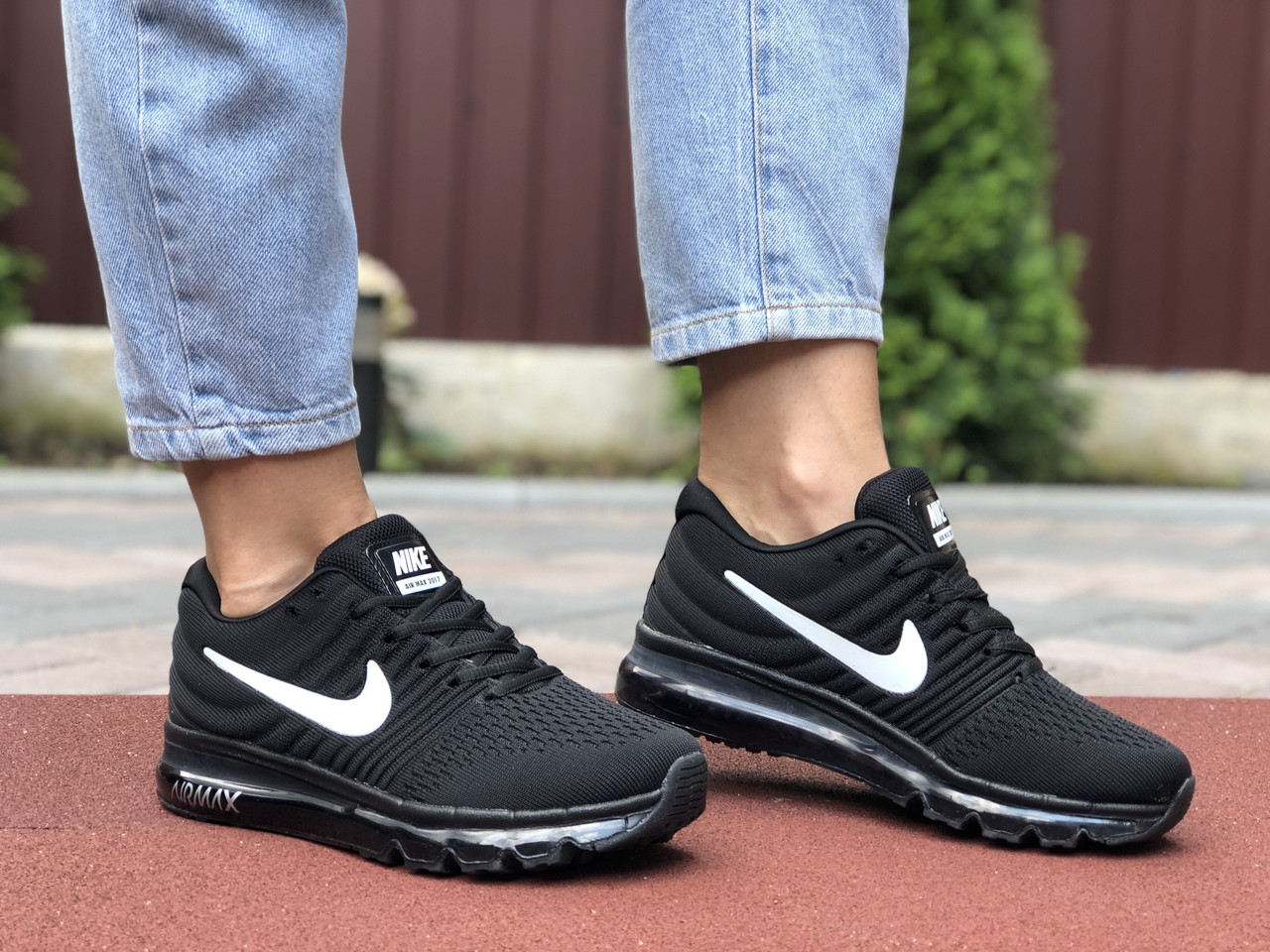 

Кроссовки женские Nike Air Max 2017 черно-белые, Найк Аир Макс 2017, текстильные, код SD-9552 да, 39