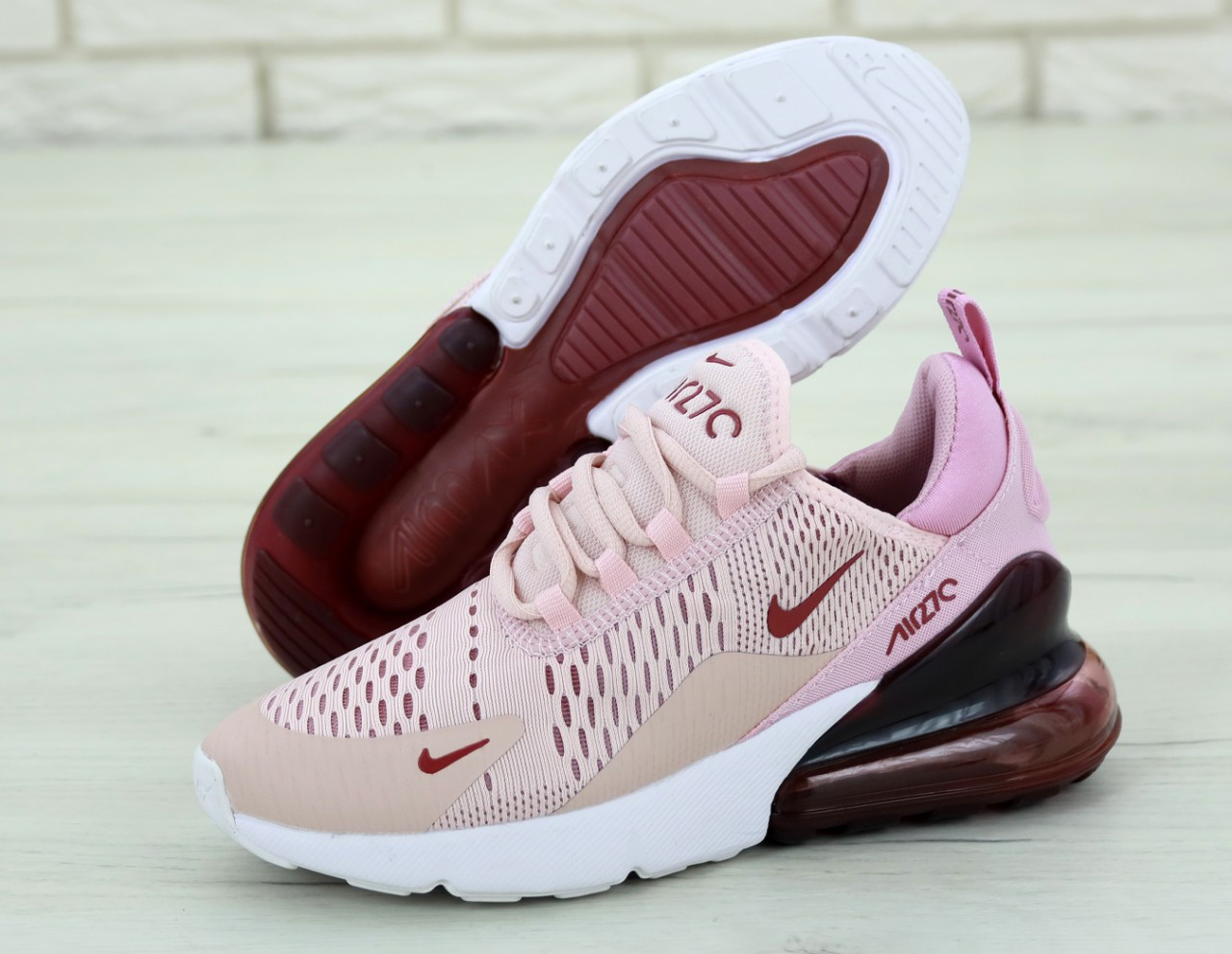 

Кроссовки женские Nike Air Max 270 розовые, Найк Аир Макс 270, текстильные, код KD-11797 39