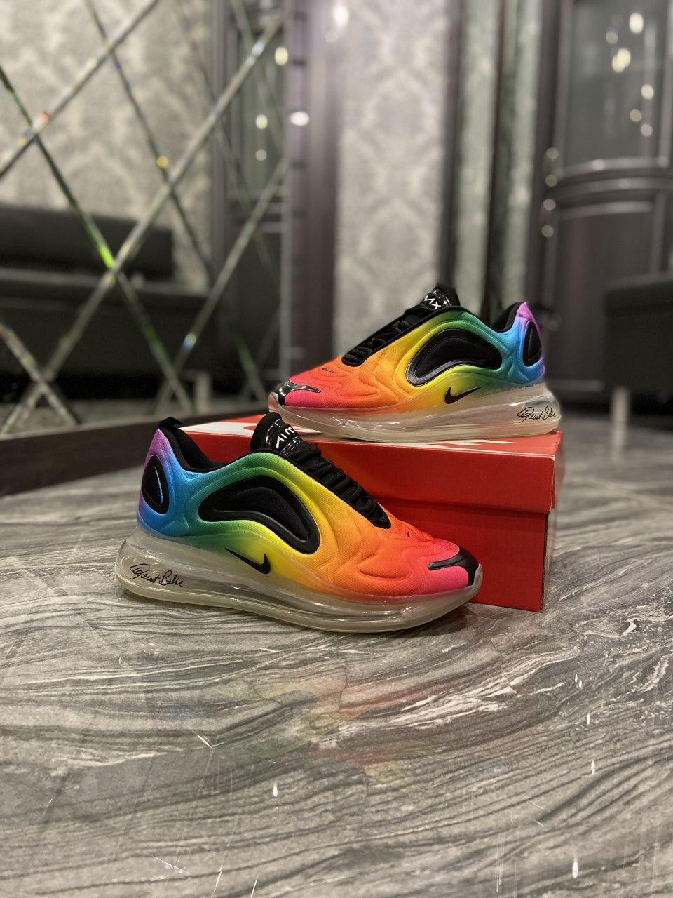 

Женские кроссовки Nike Air Max 720 Rainbow BE TRUE / Найк Аир Макс 720 Разноцветные, Разные цвета