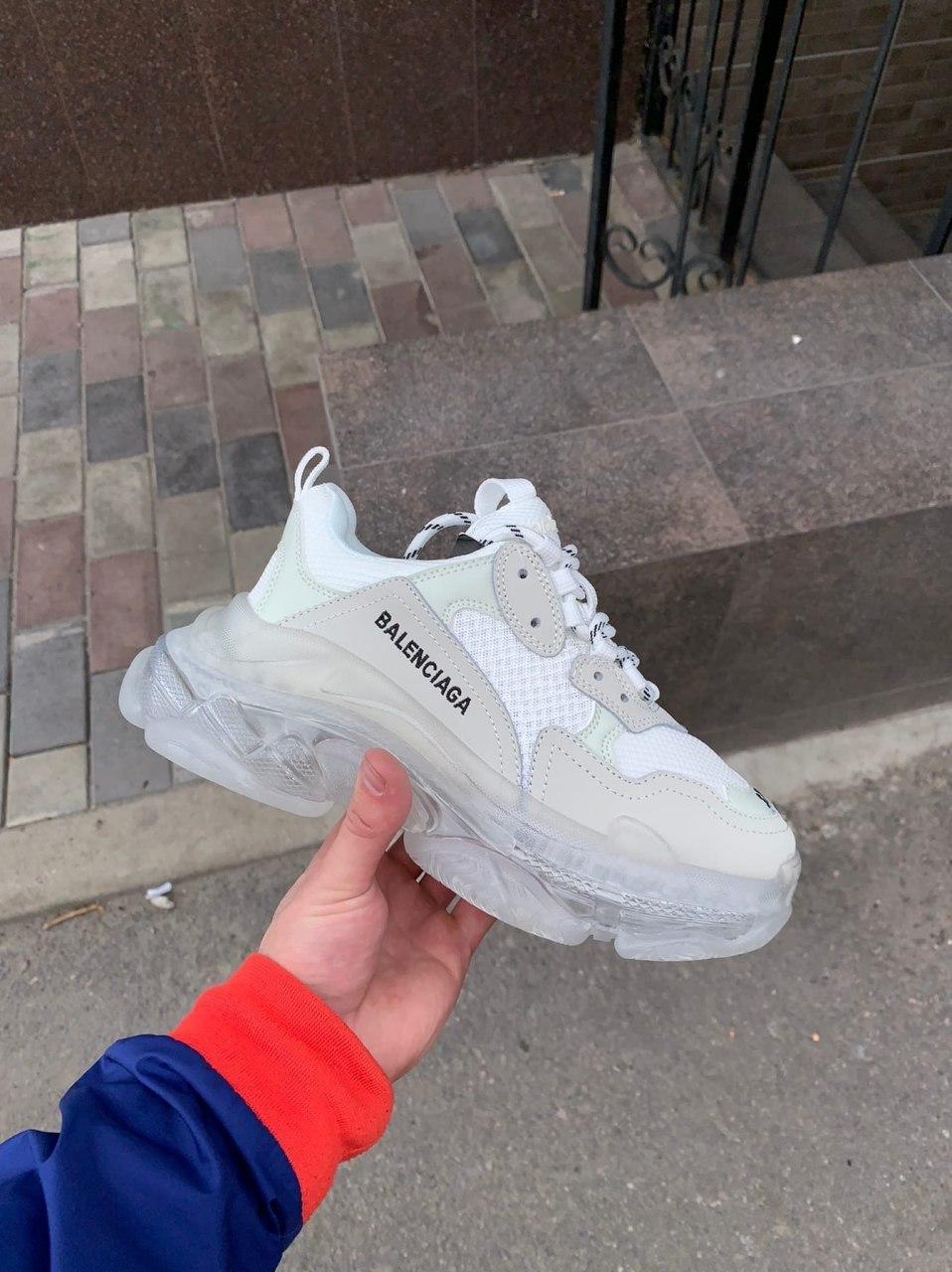 

Женские кроссовки Balenciaga Triple S Sole / Баленсиага Трипл С 40, Белый