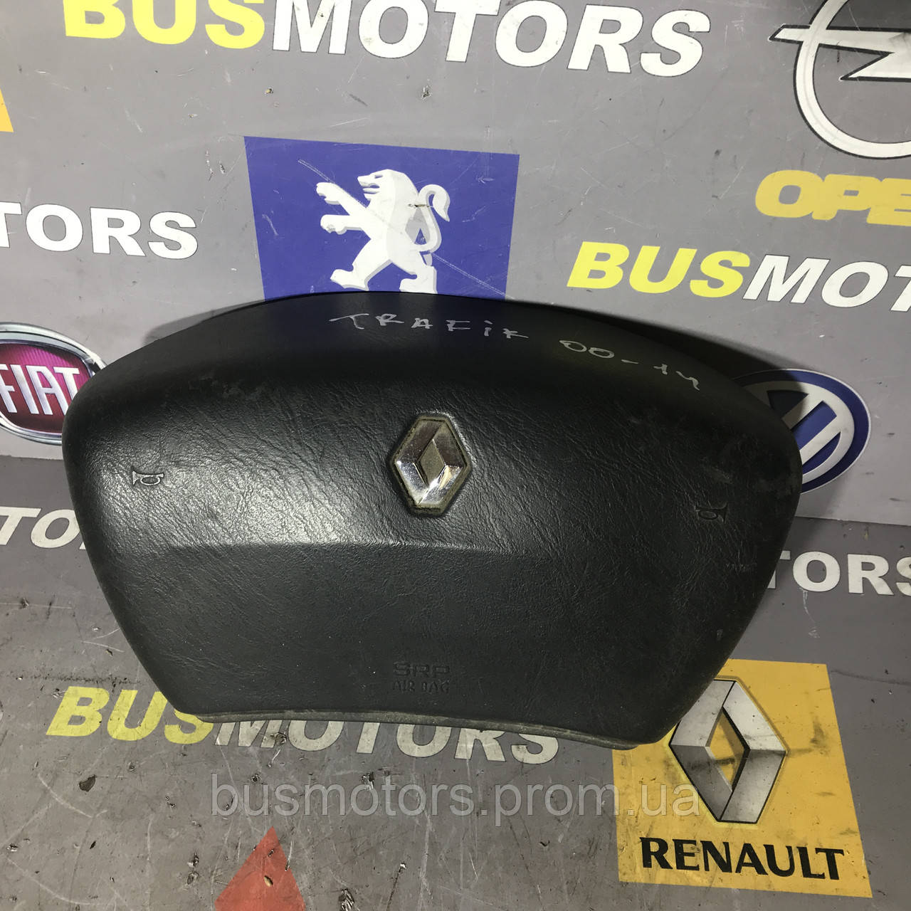 

Подушка безопасности AirBag Renault Trafic 2000-2014 8200676895