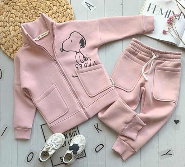 

Спортивный костюм «snoopy» для девочек (розовый) 86-92 см Mimi Book
