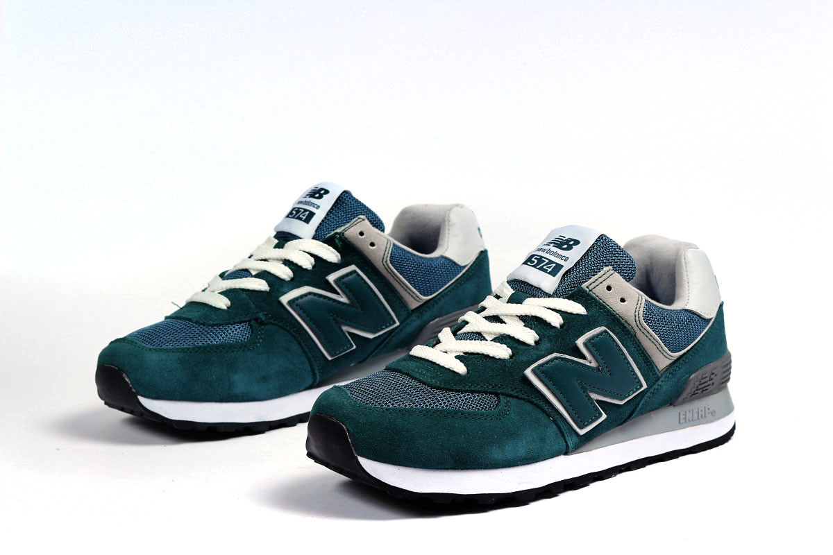 

Мужские кроссовки New Balance 574, замша, сетка, черные 45 (28,7 см), размеры:41,43,45