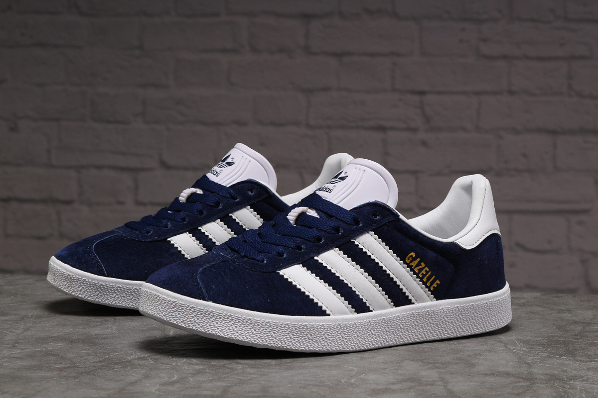 

Женские кроссовки Adidas Gazelle, замша, синие 40 (25 см), размеры:36,37,38,39,40,41