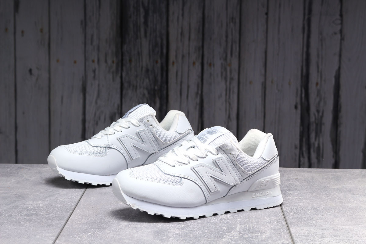 

Женские кроссовки New Balance 574, кожа, текстиль, белые 37 (23,2 см), размеры:36,37,38,39,40