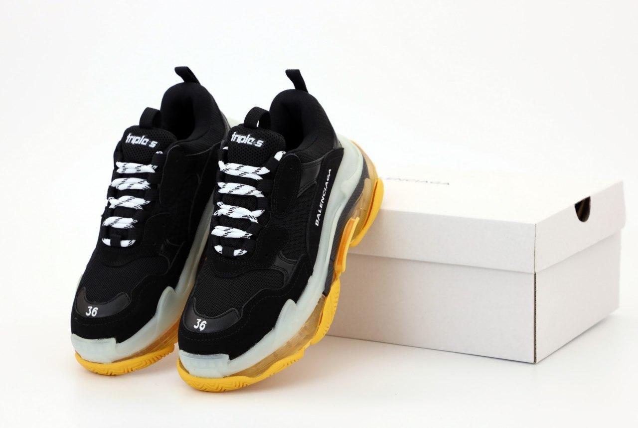 

Женские Кроссовки Balenciaga Triple S Black 38, Черные