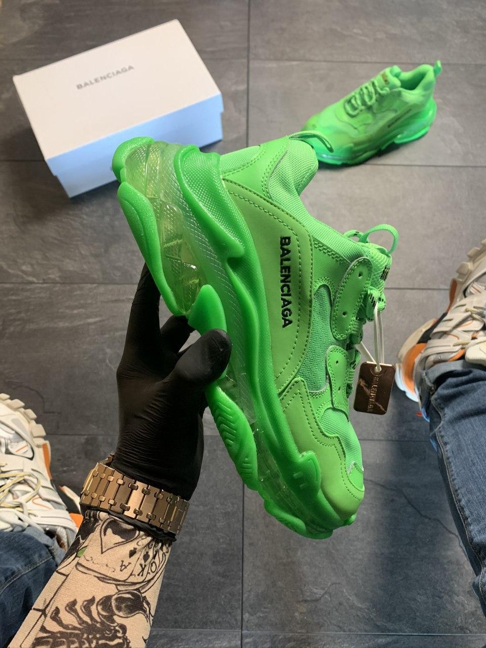 

Balenciaga Triple S Clear Sole Green Neon 39, Зеленые