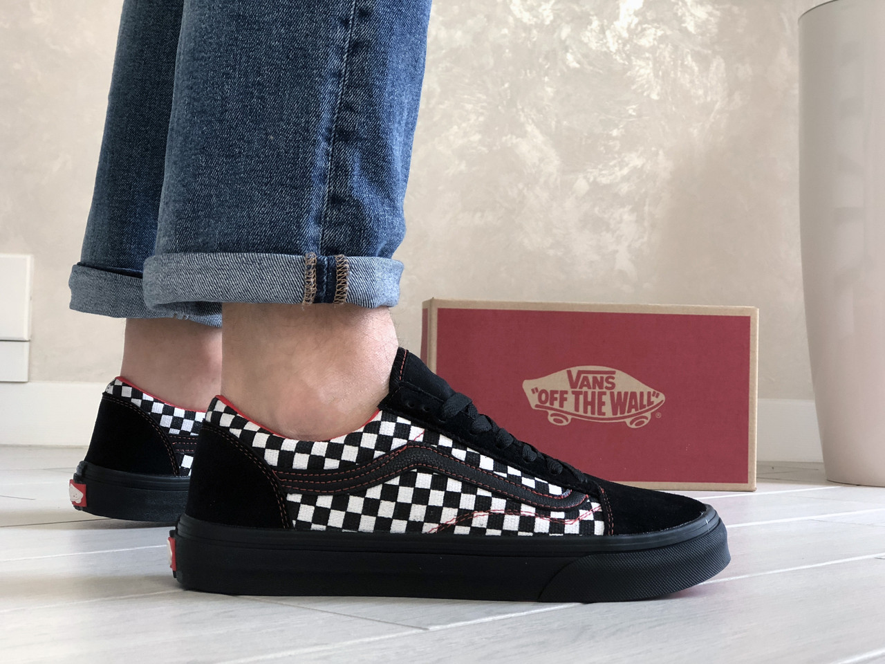 

Мужские кроссовки в стиле Vans, замша, текстиль, черные с белым 43(26,3 см), последний размер