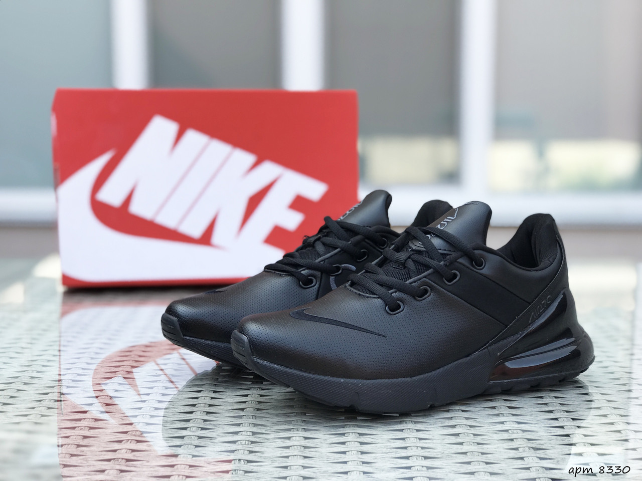 

Мужские кроссовки в стиле Nike Air Max 270, кожа, черные 45(28,5 см), размеры:45,46