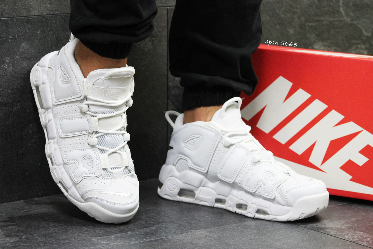 

Мужские кроссовки в стиле Nike Air More Uptempo 96, 44(28,5 см), последний размер