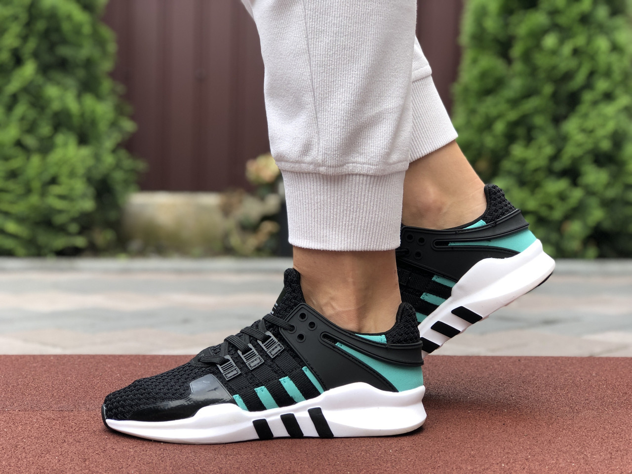 

Женские кроссовки в стиле Adidas Equipment, сетка, черные, 37 (23 см), размеры:36,37,38,39,40