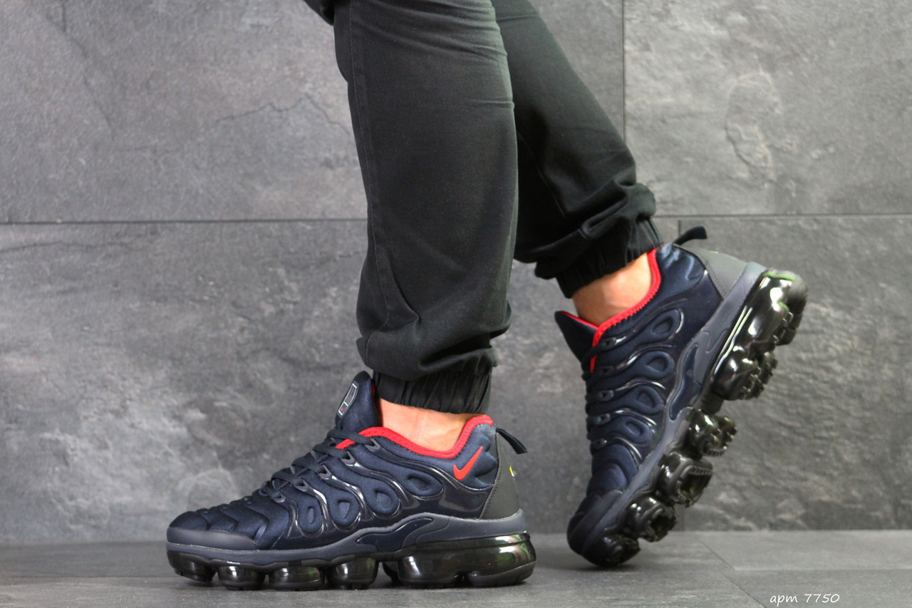 

Мужские кроссовки в стиле Nike Air Vapormax Plus, текстиль, синие 44(28 см), размеры:42,43,44,45