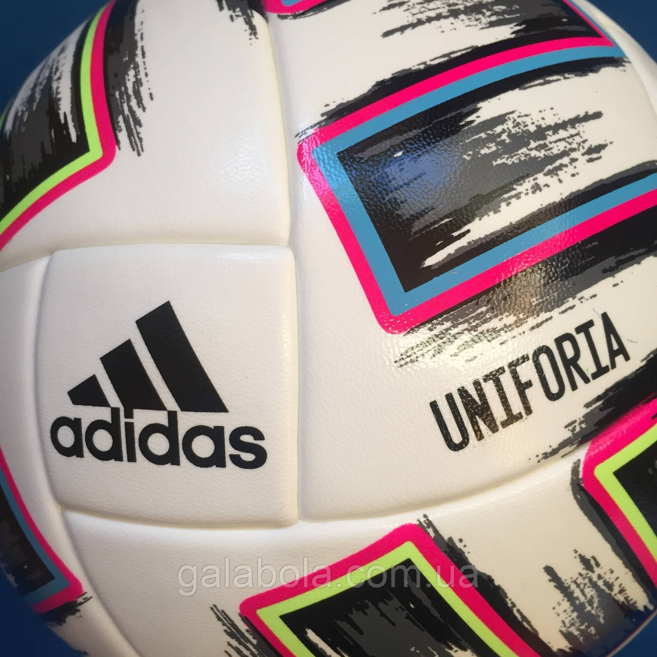 Мяч Футбольный Adidas Uniforia Euro 2020 Competition FJ6733 (размер 4) —  Купить Недорого на Bigl.ua (1266512921)