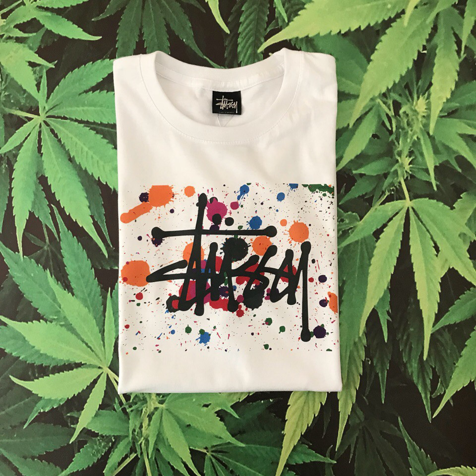 

Белая футболка Stussy Graffity