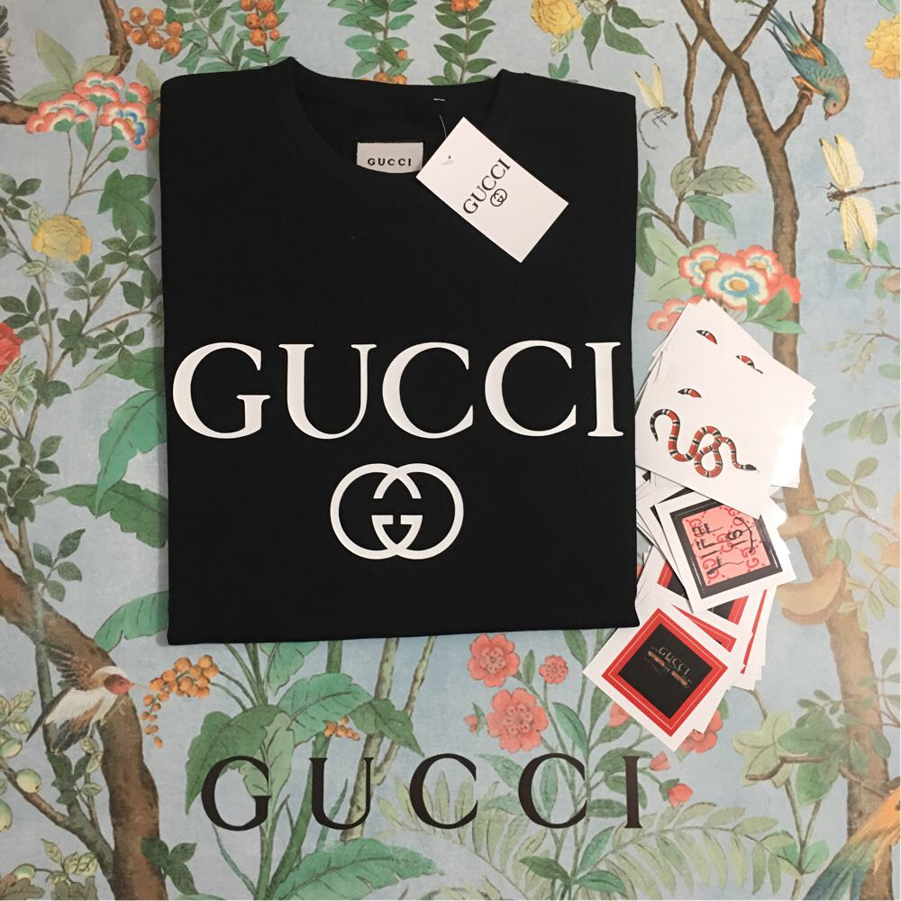 

Gucci Logo футболка чёрная. Отличное качество