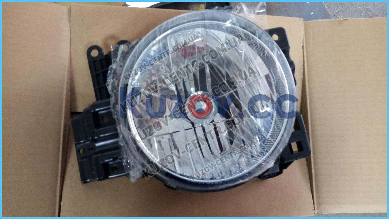 

Передняя фара правая Toyota FJ Cruiser '06-15 (Depo)