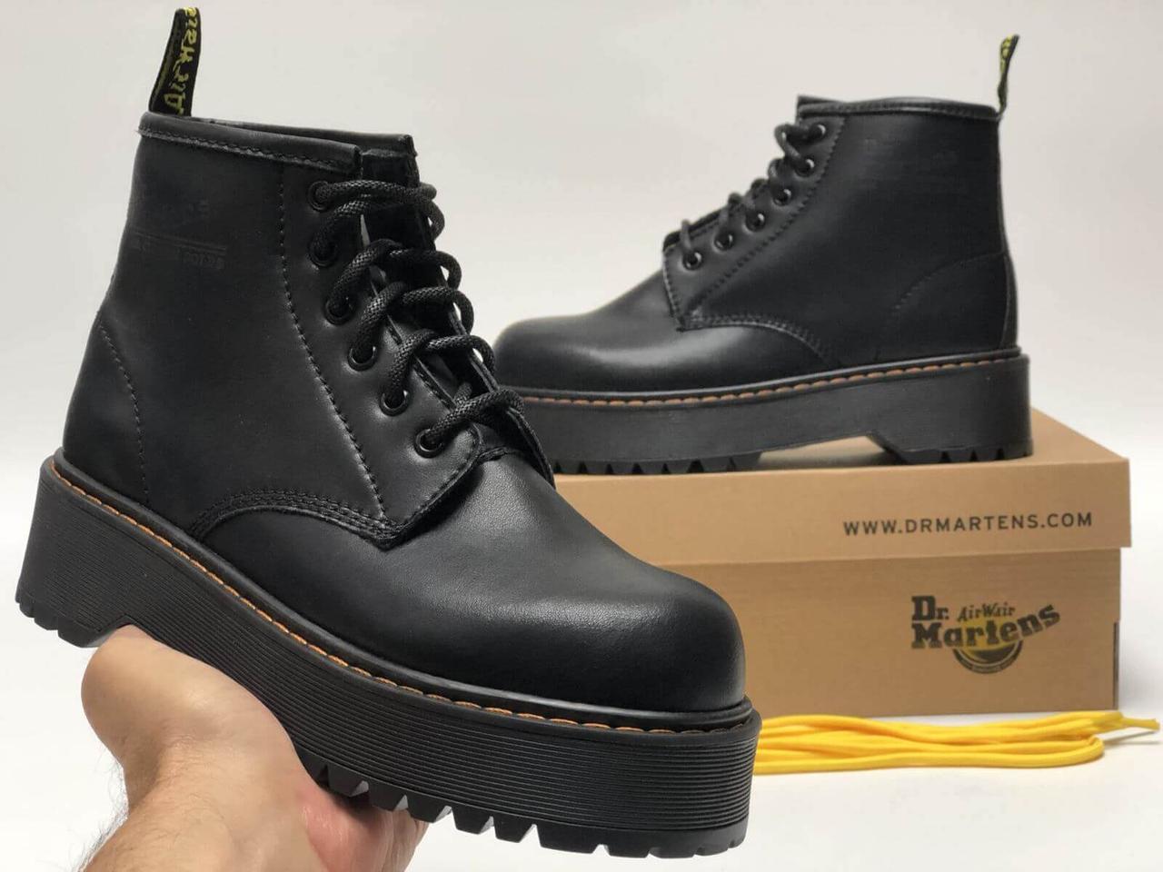 

Женские кожаные ботинки Dr Martens Jadon Mid черного цвета (Доктор Мартинс Жадон черные демисезонные) 40