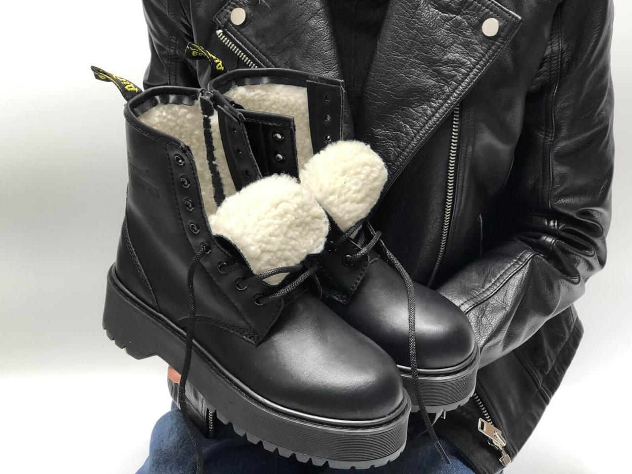 Женские зимние ботинки Dr Martens Jadon черного цвета на меху (Зимние 