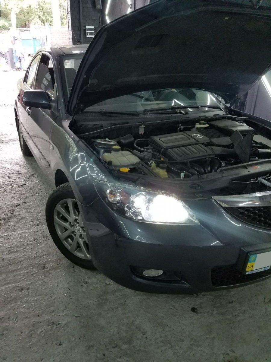 

Mazda 3 2008 г.в. Установка LED ламп