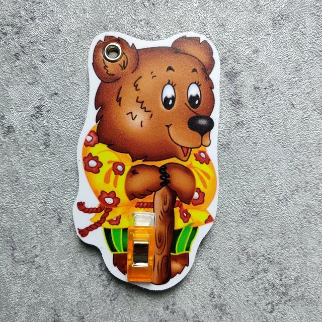 Держатель рисунка с прищепкой Медведь