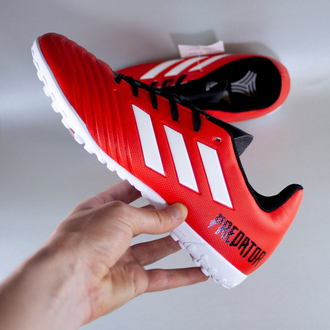 

Сороконожки Adidas Predator 19.4 TF (39-40) 40 (25, Красный