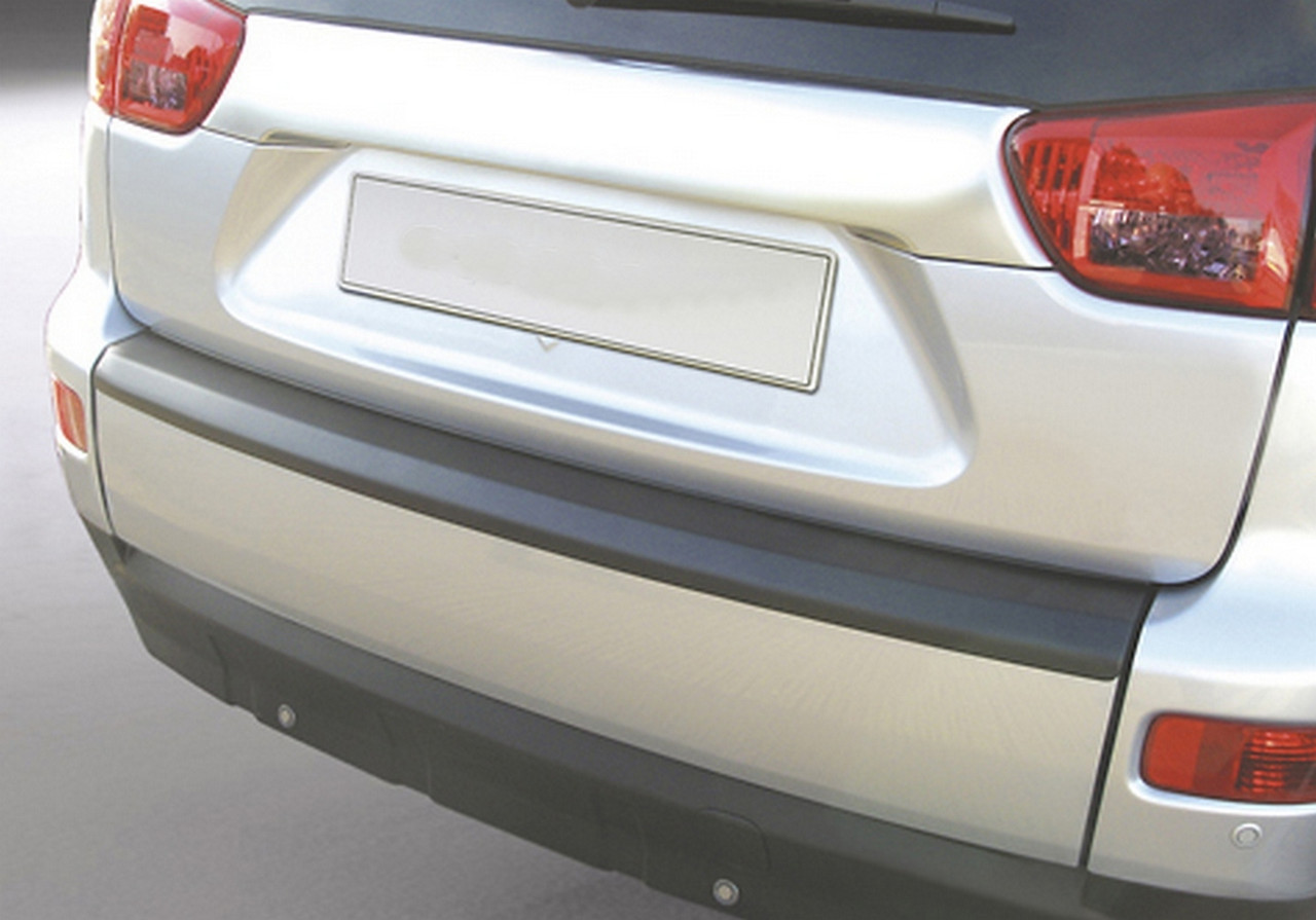 Пластикова захисна накладка на нижні відкидні задні двері для Peugeot 4007 2007-2012, фото 4