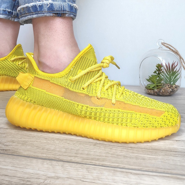 

Мужские кроссовки Adidas Yeezy 350 BOOST, желтый, рефлектив 43