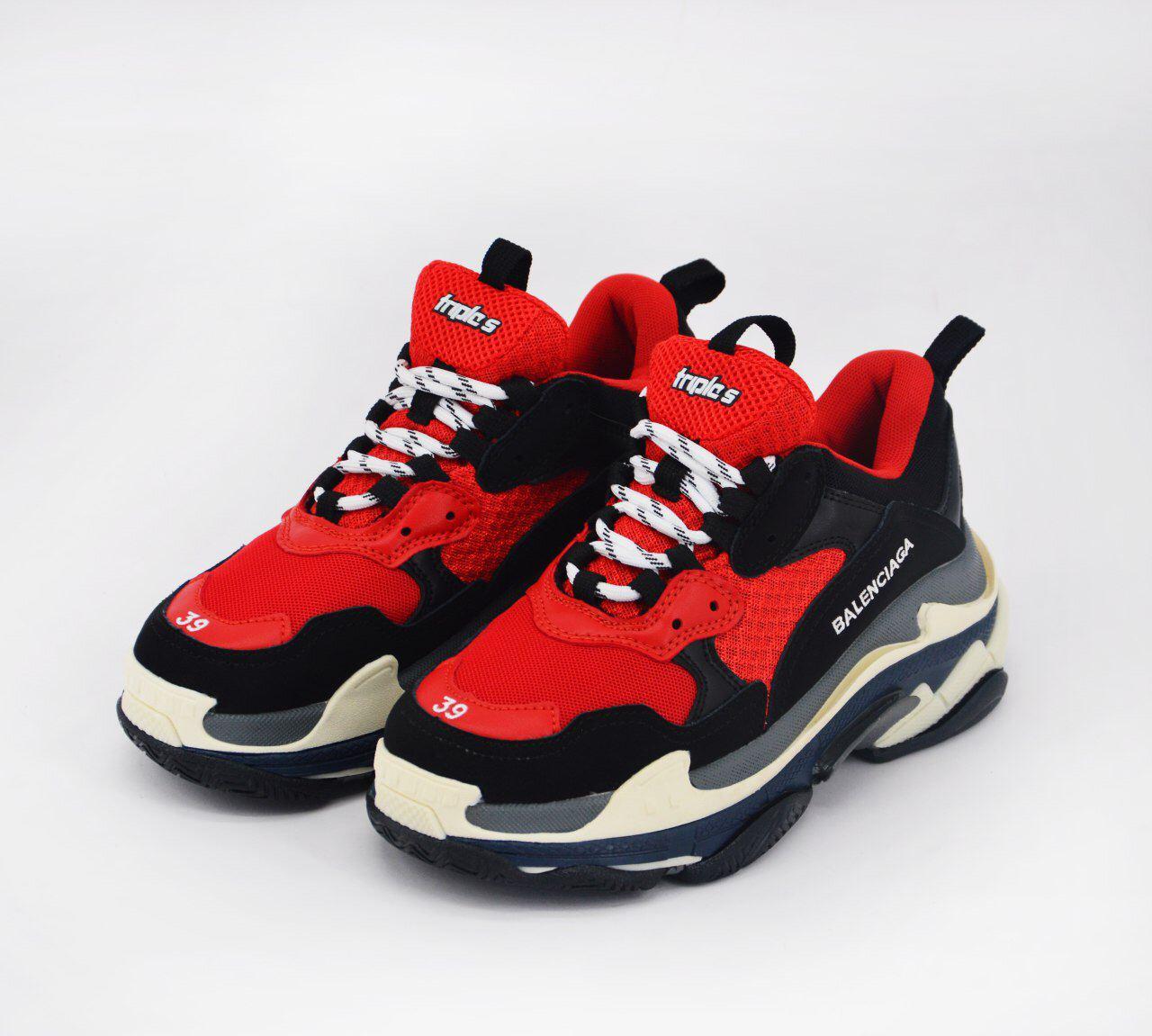 

Женские кроссовки Balenciaga Triple S Red Black / Баленсиага Трипл С Красные Черные 39, Красный