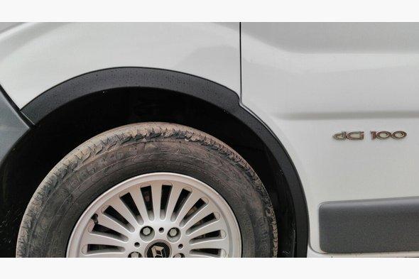 

Накладки на колесные арки Renault Trafic 2001-2015 / 4 шт, Черный