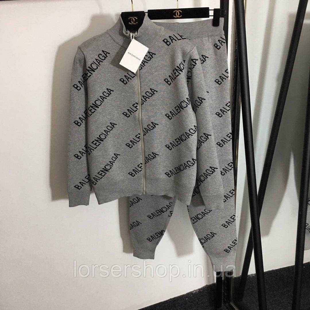 

Спортивный костюм balenciaga