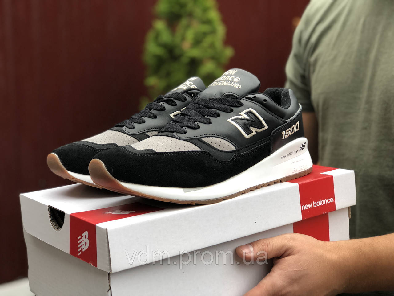 

Кроссовки мужские New Balance 1500 в стиле Нью Баланс, замша, код SD-9906. Черные 44, Черный