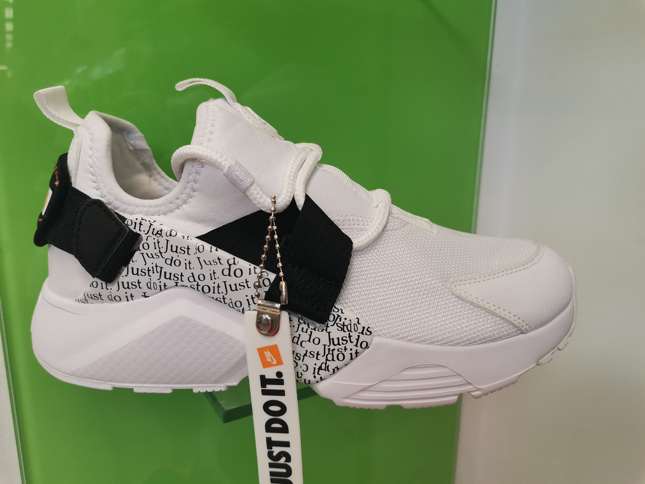 

Кроссовки в стиле Air Force Just Do It white, Черные с белым